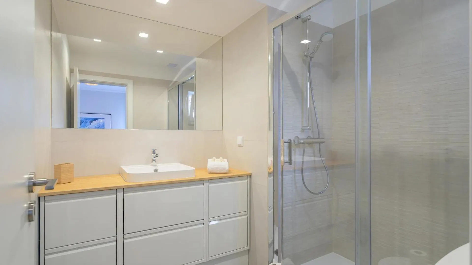 Beguest Retiro Da Vila - 15Min Walk From The Center - Cascais Apartment